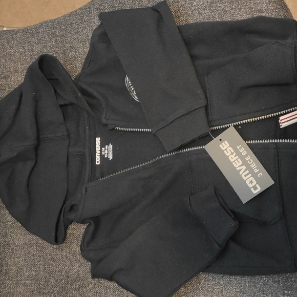 Converse 3 piece set - Picture 4 of 4